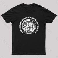 Spaceship Knows Which Way to Go T-Shirt